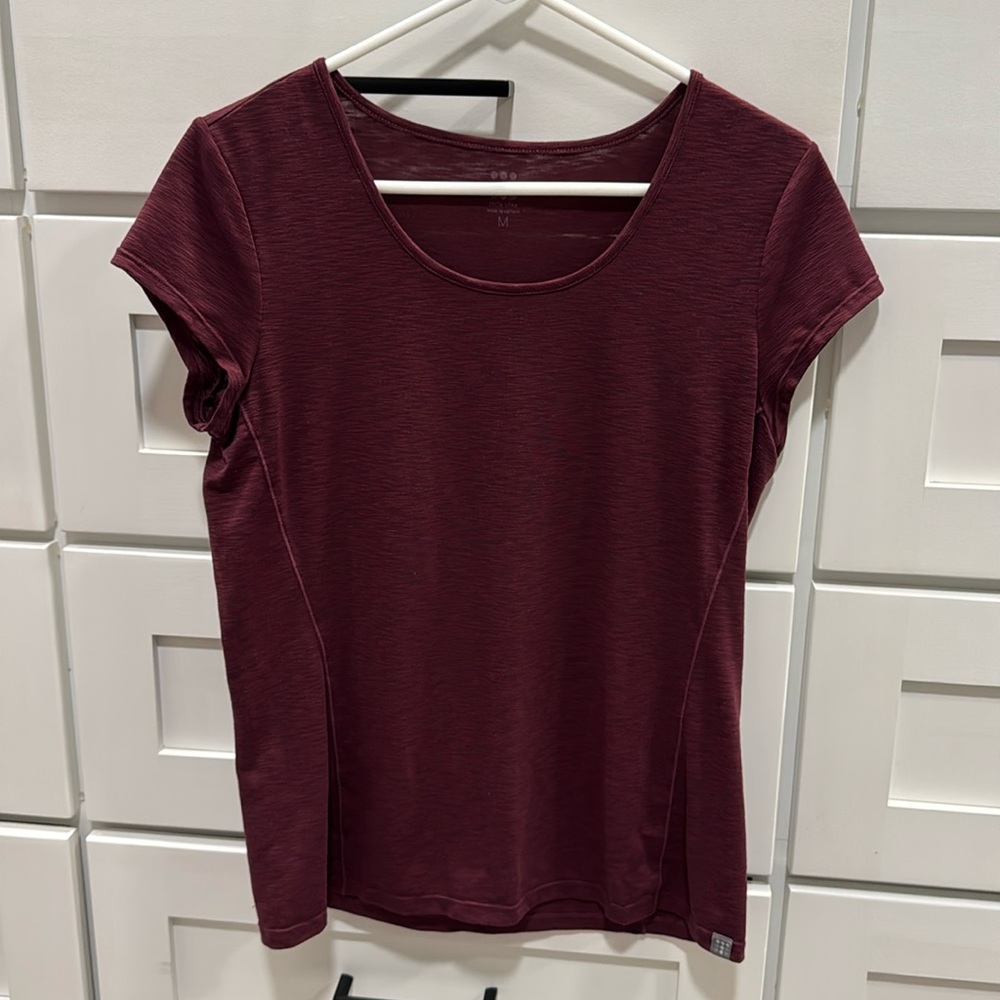 Title nine Henerala short sleeve top M